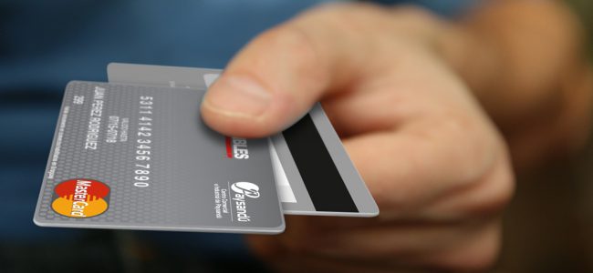 Habilitarán ticket de alimentación en empresas locales por tarjeta de débito