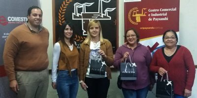 Entrega de premios sorteo Día de la Madre